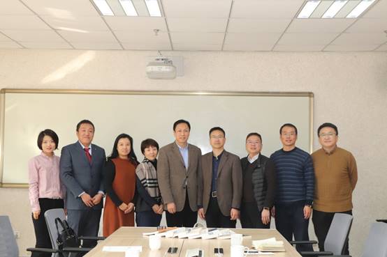 说明: G:\pics\20191219吴建民基金会\IMG_4005.JPG